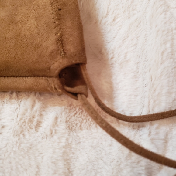 NEW Knee high boots, camel color with a tie back - Picture 5 of 5